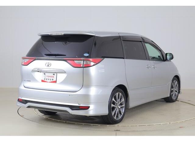 
								TOYOTA ESTIMA 2017 full									