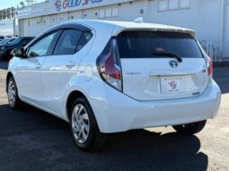 
										TOYOTA AQUA 2014 full									