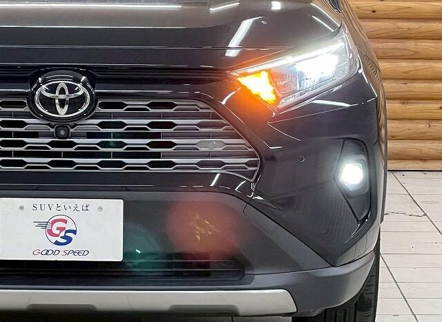 
								TOYOTA RAV4 2021 full									