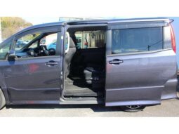 
										TOYOTA NOAH 2014 full									