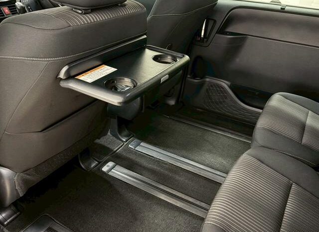 
								TOYOTA NOAH 2017 full									