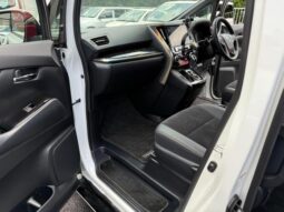 
										TOYOTA VELLFIRE 2022 full									