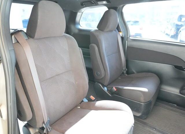 
								TOYOTA ESTIMA 2018 full									