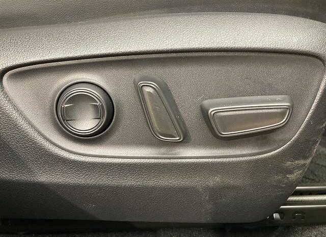 
								TOYOTA RAV4 2021 full									