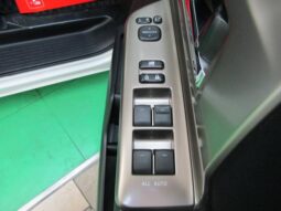 
										TOYOTA NOAH 2012 full									