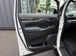 
										TOYOTA VELLFIRE 2022 full									