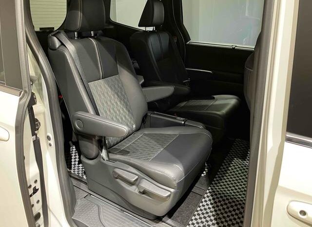 
								TOYOTA NOAH 2024 full									