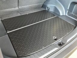 
										TOYOTA RAV4 2025 full									