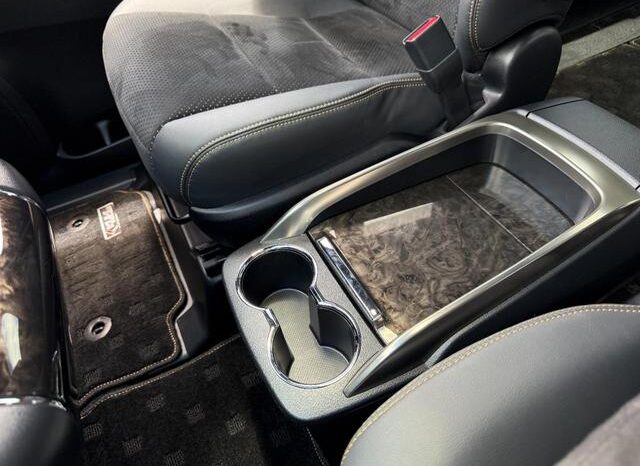 
								TOYOTA VELLFIRE 2022 full									