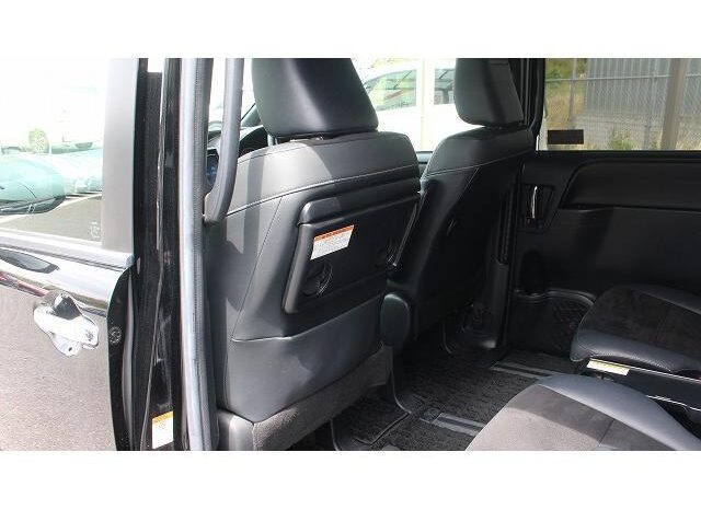 
								TOYOTA NOAH 2019 full									