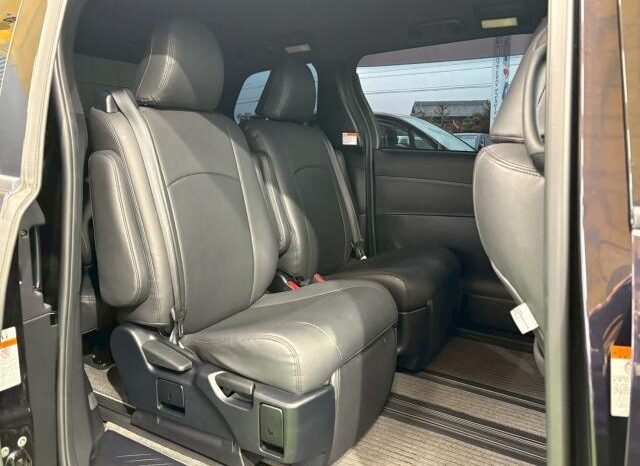 
								TOYOTA ESTIMA 2016 full									