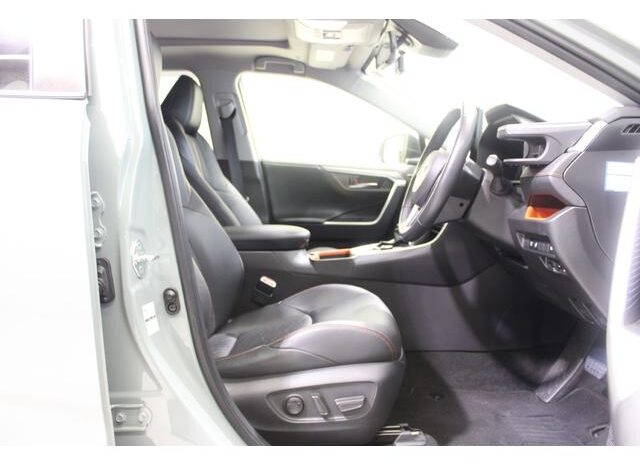 
								TOYOTA RAV4 2022 full									