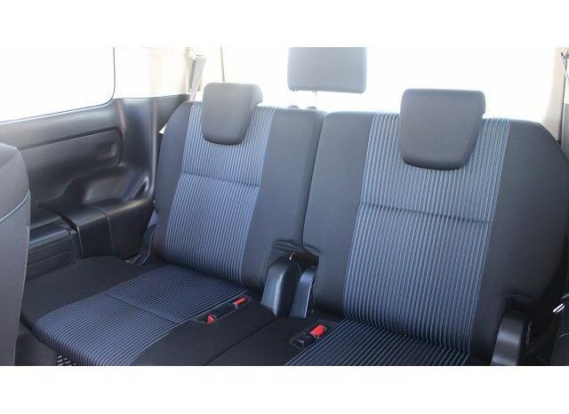 
								TOYOTA NOAH 2014 full									
