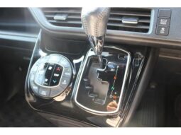 
										TOYOTA NOAH 2017 full									