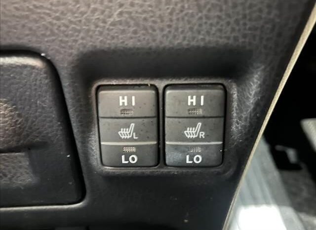 
								TOYOTA NOAH 2018 full									