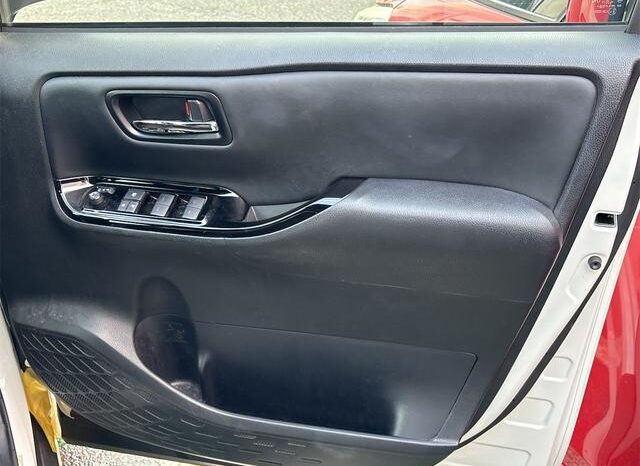 
								TOYOTA NOAH 2020 full									