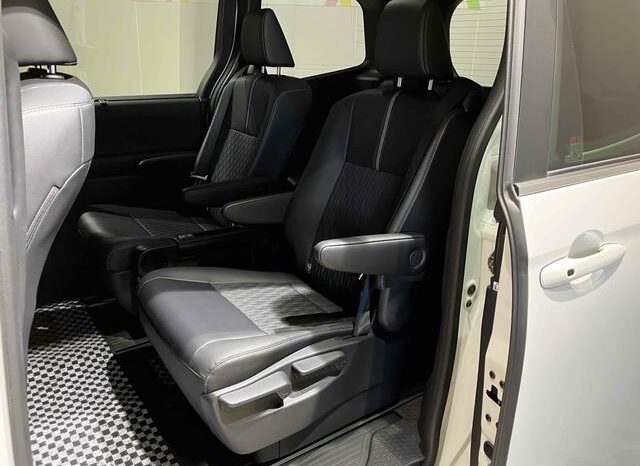 
								TOYOTA NOAH 2024 full									