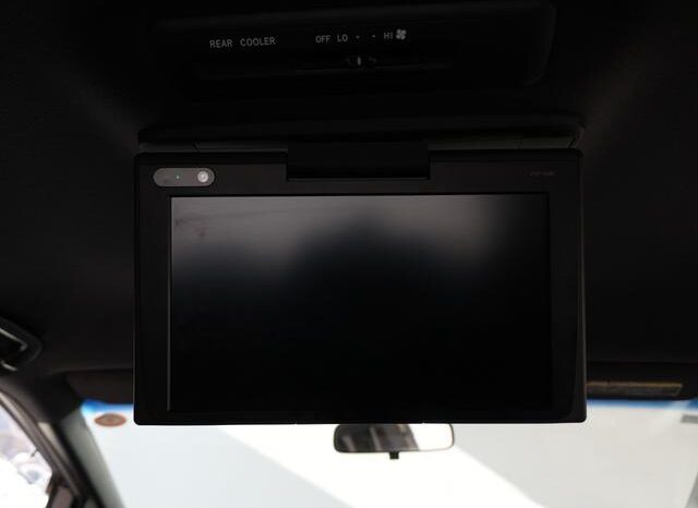 
								TOYOTA ESTIMA 2018 full									