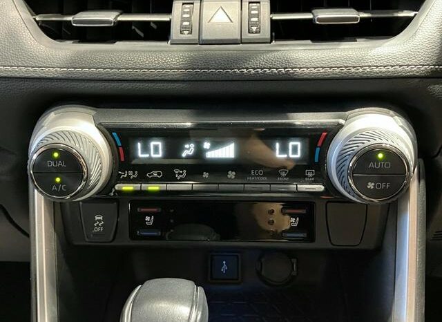 
								TOYOTA RAV4 2021 full									