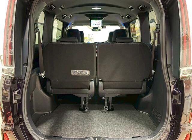 
								TOYOTA NOAH 2017 full									