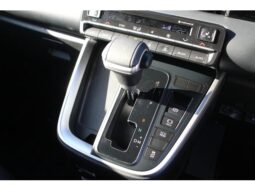 
										TOYOTA NOAH 2022 full									