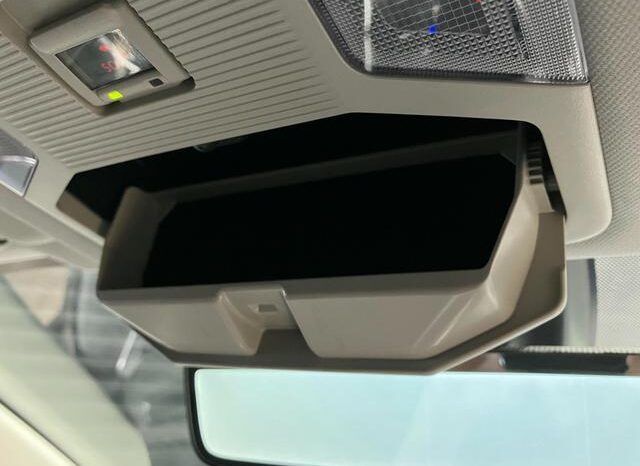 
								TOYOTA RAV4 2021 full									