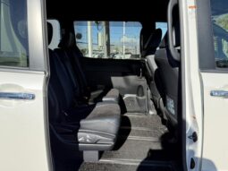 
										TOYOTA NOAH 2018 full									