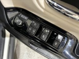 
										TOYOTA NOAH 2018 full									