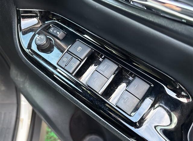 
								TOYOTA NOAH 2020 full									