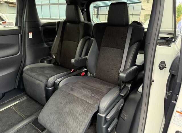 
								TOYOTA VELLFIRE 2022 full									