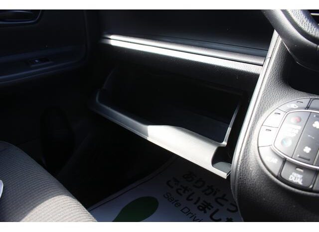 
								TOYOTA NOAH 2020 full									