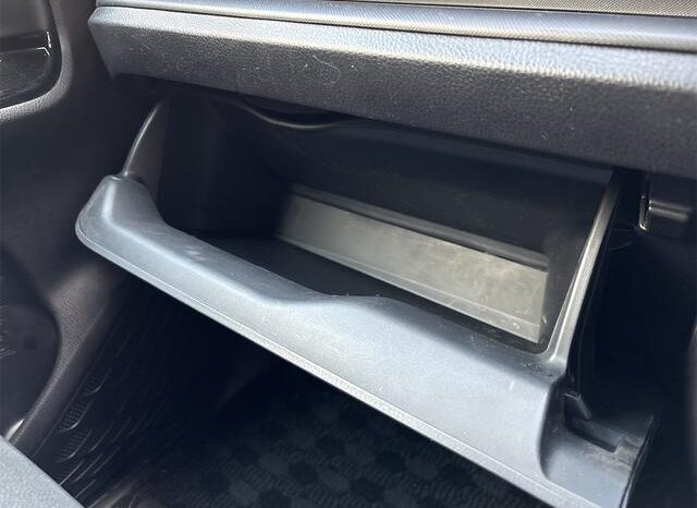 
								TOYOTA NOAH 2020 full									