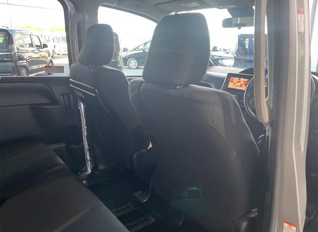 
								TOYOTA NOAH 2021 full									