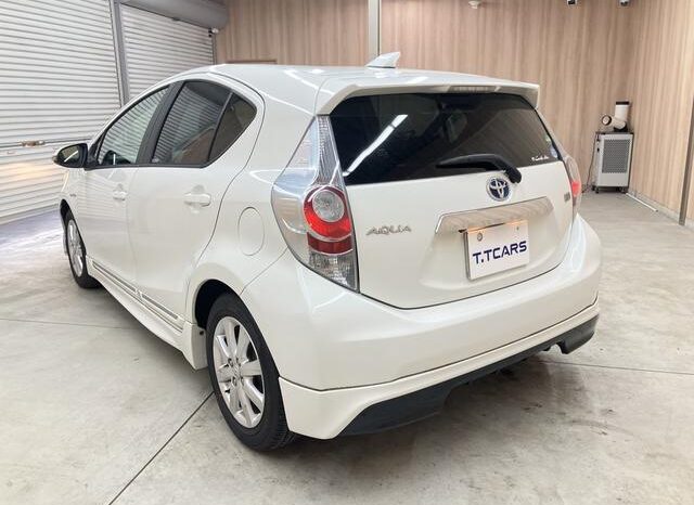 
								TOYOTA AQUA 2014 full									