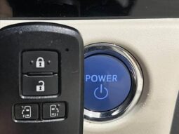 
										TOYOTA NOAH 2018 full									