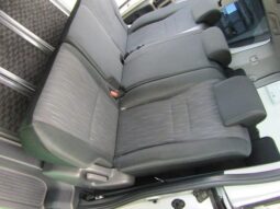 
										TOYOTA NOAH 2012 full									