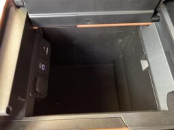 
										TOYOTA VELLFIRE 2023 full									