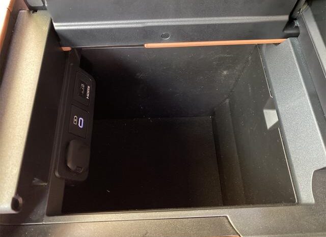 
								TOYOTA VELLFIRE 2023 full									