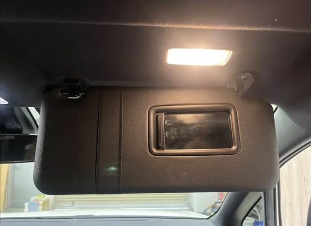 
								TOYOTA NOAH 2018 full									