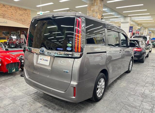 
								TOYOTA NOAH 2020 full									