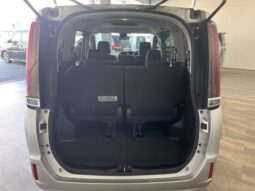 
										TOYOTA NOAH 2021 full									