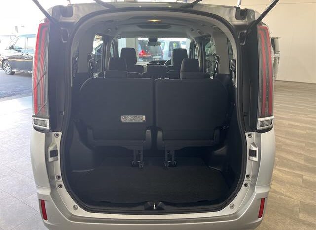 
								TOYOTA NOAH 2021 full									