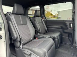 
										TOYOTA NOAH 2025 full									