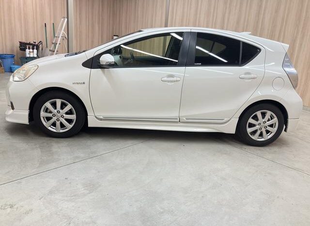 
								TOYOTA AQUA 2014 full									