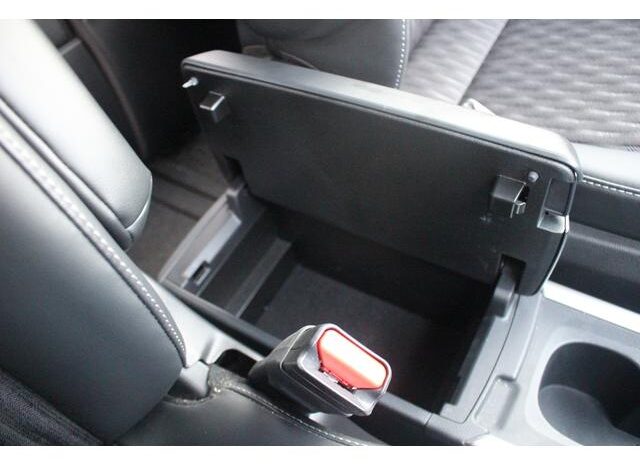 
								TOYOTA NOAH 2022 full									