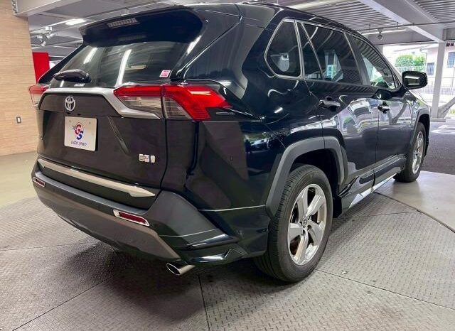 
								TOYOTA RAV4 2021 full									