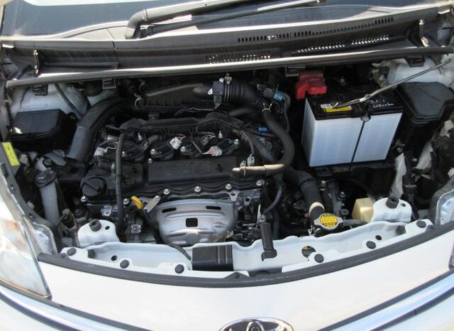 
								TOYOTA RACTIS 2011 full									