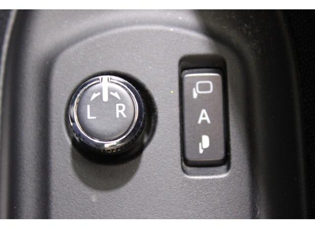 
								TOYOTA NOAH 2017 full									