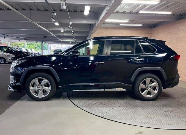 
								TOYOTA RAV4 2021 full									