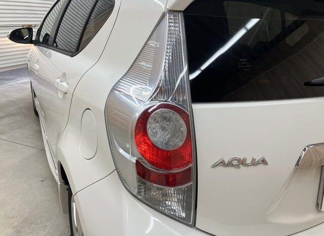 
								TOYOTA AQUA 2014 full									